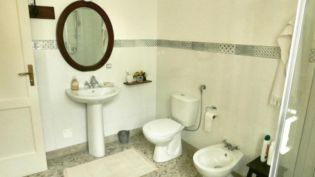 B&B Etnea Centoundici ニコロージ エクステリア 写真